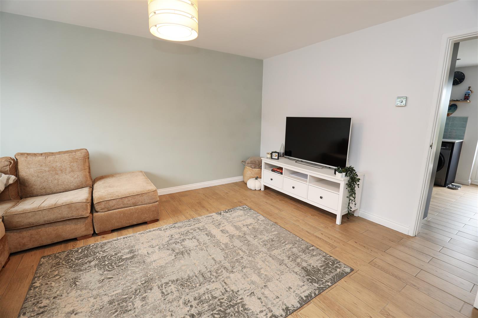 69 Church Meadow, Boverton, Llantwit Major, CF61 2AT